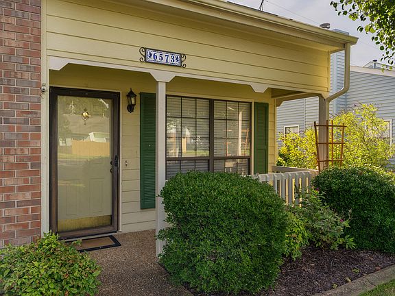 4th image of 6573 Hickory Meadow Dr