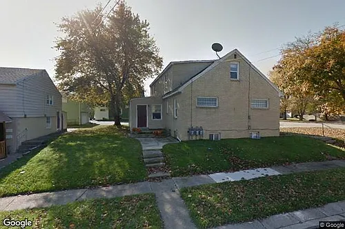 2094 Abbott Rd #UPPER-INCL UTILITIES Photo 1