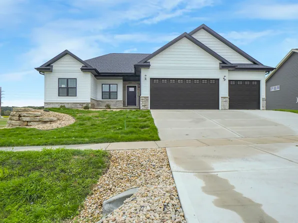 1417 Ridgetrail Dr, Cross Plains, WI 53528