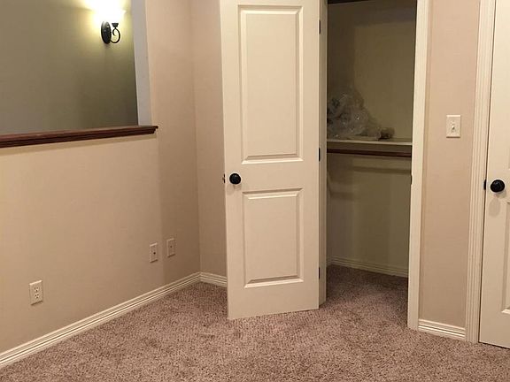 3rd image of 206 N Main St Unit 127