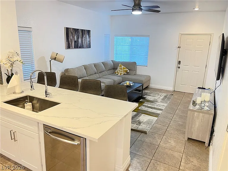 7416 Castillo Peak St — Photo 5