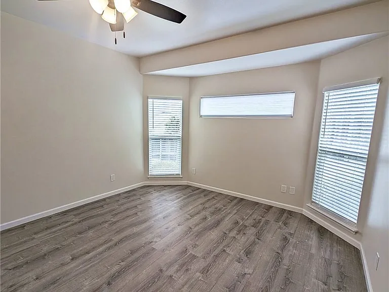 1611 Costa Del Sol — Photo 14