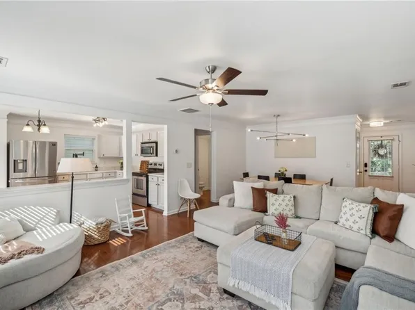 2840 Englewood Dr, Cumming, GA 30040