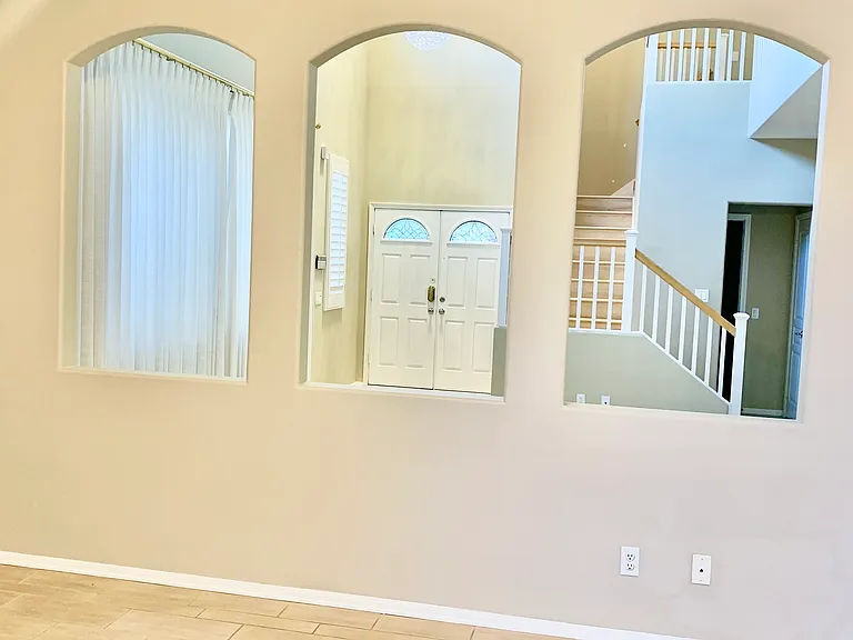 12360 Yew Ct — Photo 8