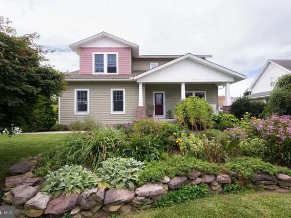 61 Bay Breeze Dr, Lewes, DE 19958