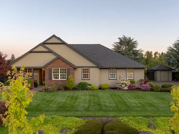 2200 SW Homer Ross Loop, McMinnville, OR 97128