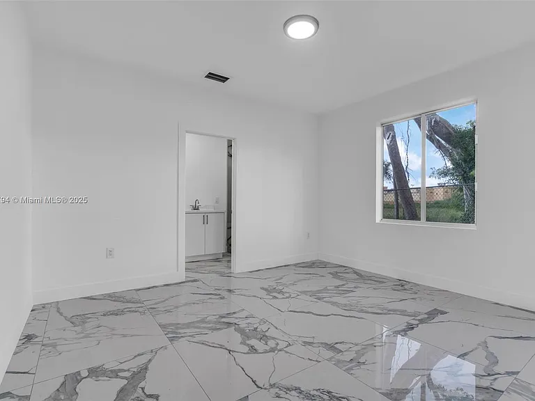 11871 SW 220th St #A — Photo 16