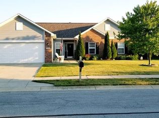 4611 Everest Dr, Westfield, IN 46062