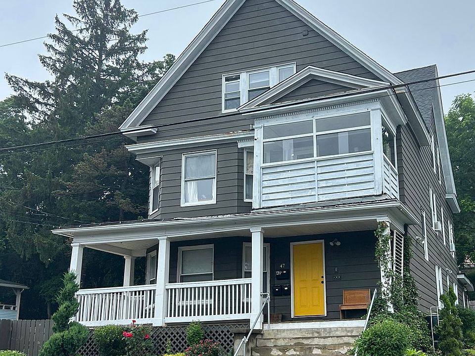 House Frontal