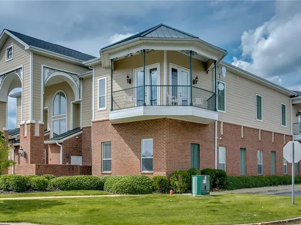 120 15th St E APT 522, Tuscaloosa, AL 35401