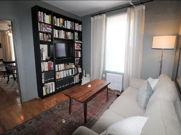 585 Hicks Street image 1 of 8