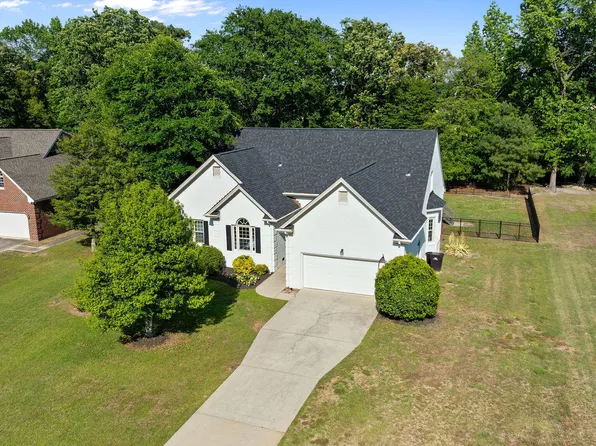 210 Creekside Drive, Goldsboro, NC 27534