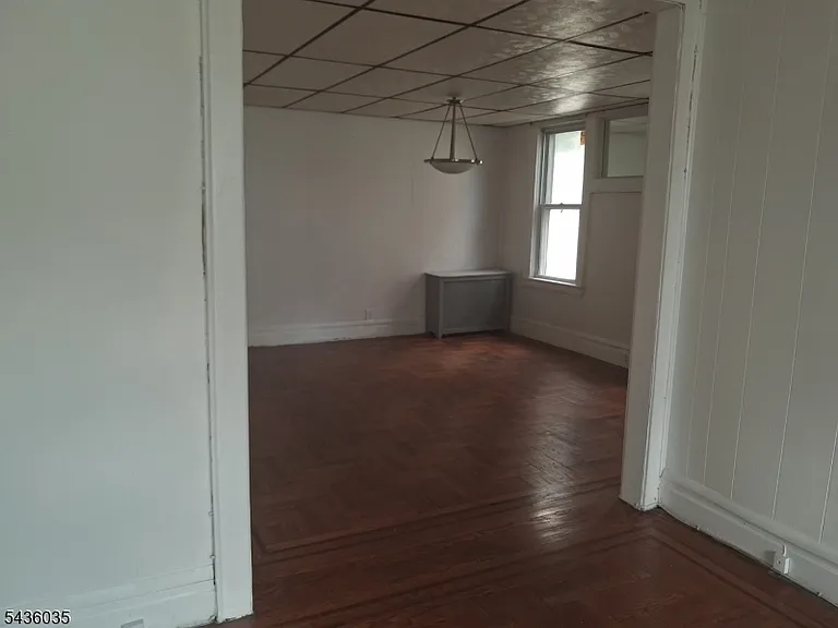 19 Bayview Ave #2 — Photo 6