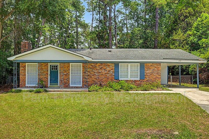 1st image of 102 Juniper Cir
