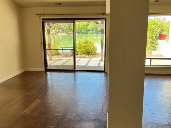 813 Lake Terrace Cir, Davis, CA 95616
