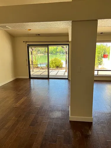 813 Lake Terrace Cir Photo 1