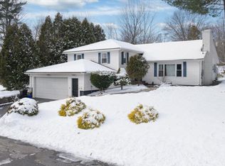 20 Woodside Drive, Lewiston, ME 04240