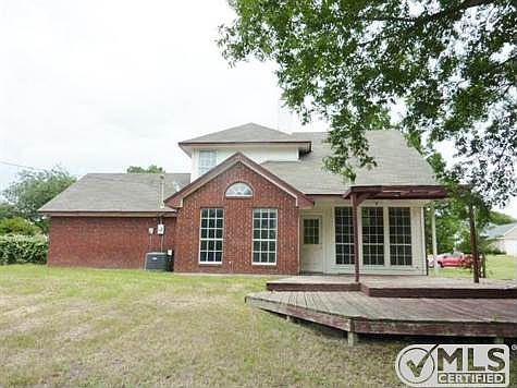 3rd image of 116 Meadow Creek Dr