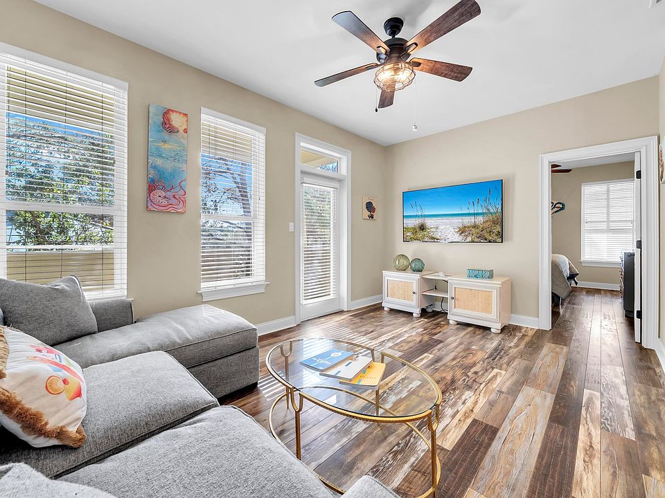 1st image of 10 Silk Bay Dr #122