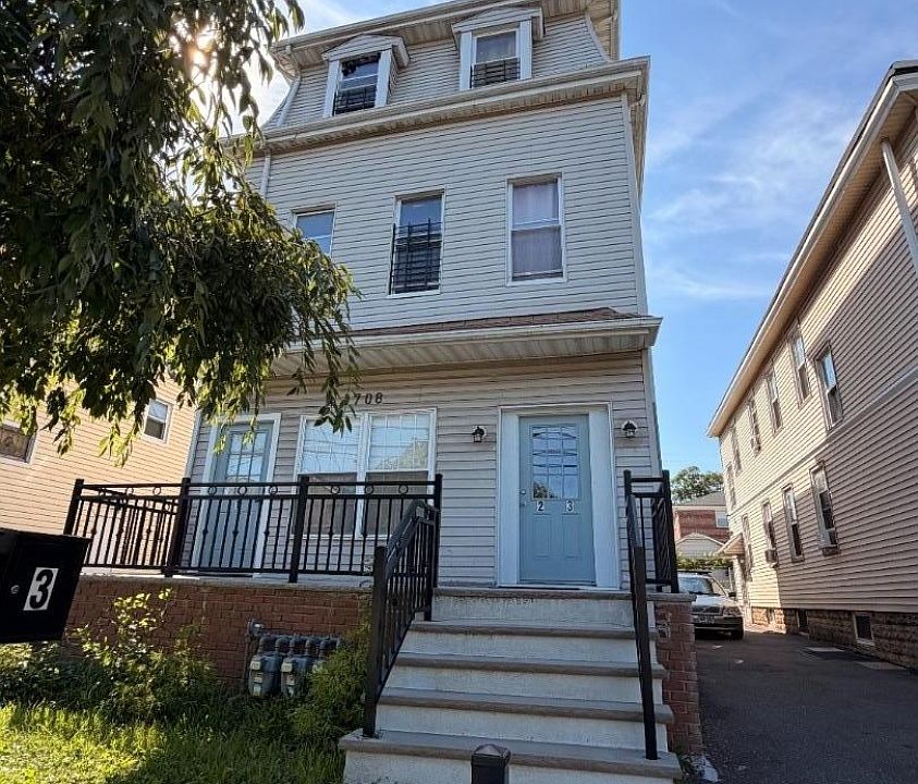 1st image of 708 Jefferson Ave
