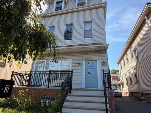 708 Jefferson Ave, Elizabeth City, NJ 07201