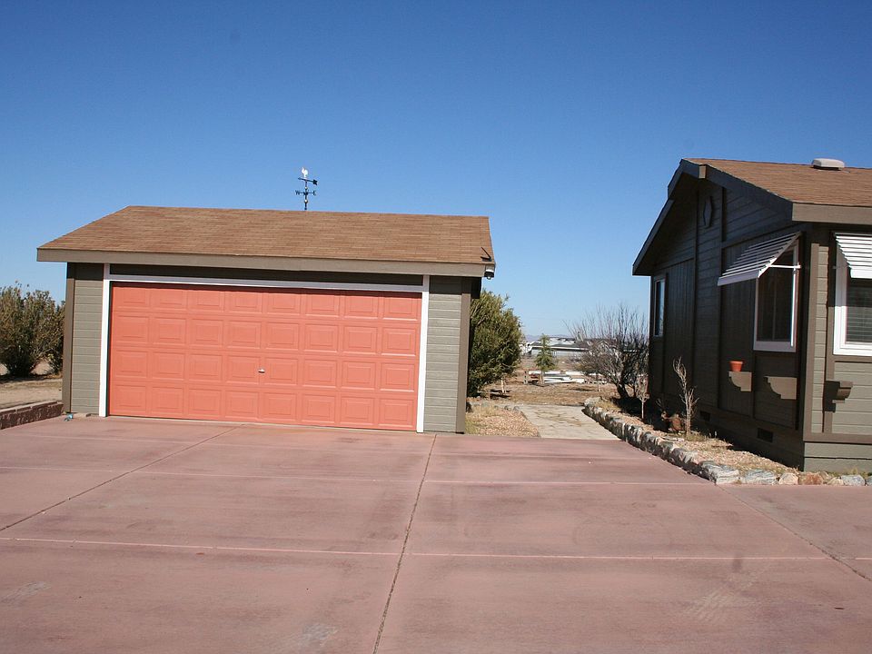2nd image of 12775 Wolf Dr