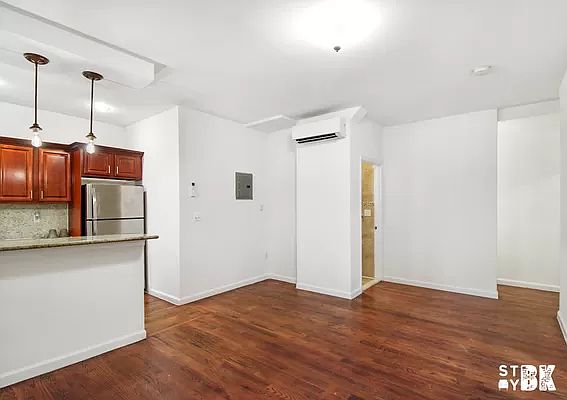 2nd image of 74 Macdonough St APT 2H