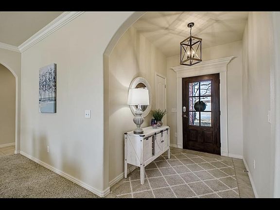 5th image of 2584 N Shadow Crest Dr