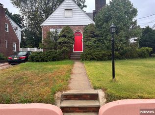 40 Sylvan Ave, Bergenfield, NJ 07621