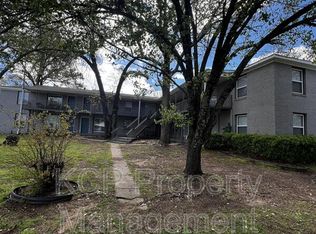 115 N Albert Pike Ave UNIT 8, Fort Smith, AR 72903