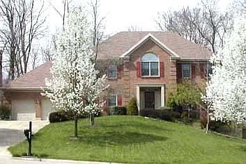 1st image of 8976 Symmes Trace Ct