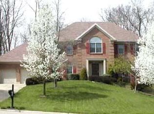8976 Symmes Trace Ct, Loveland, OH 45140