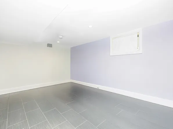 190-22 Nero Avenue image 32 of 43