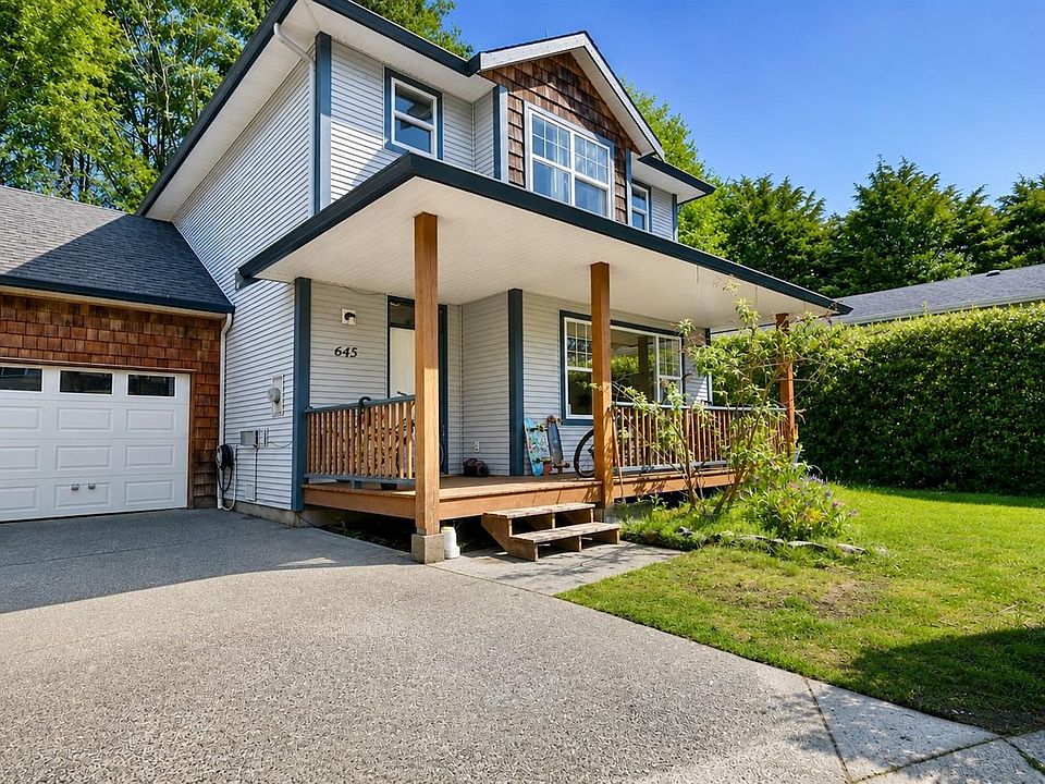 1st image of 645 Shore Pine Cres