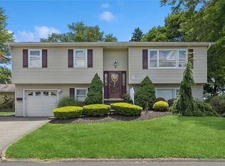 45 S Conger Ave, Congers, NY