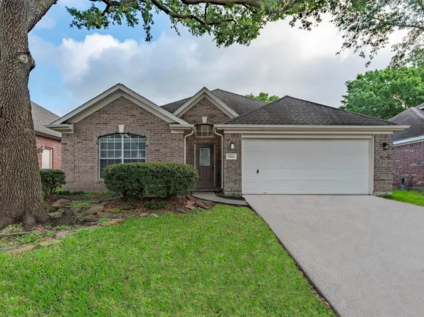 9026 Eaglecove Dr, Houston, TX 77064