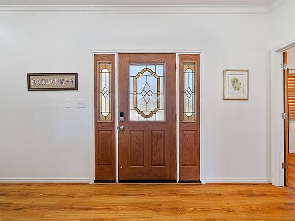 3rd image of 2709 Asbury St