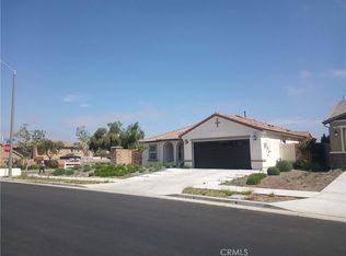 510 Farmstead St, Hemet, CA 92543