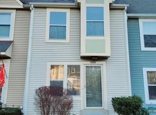 15328 Gatehouse Ter, Woodbridge, VA 22191