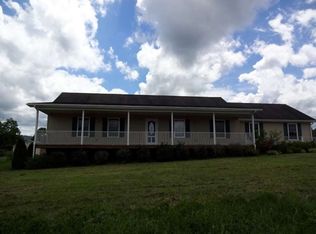 1724 Hickory Flats Rd, Pennington Gap, VA 24277