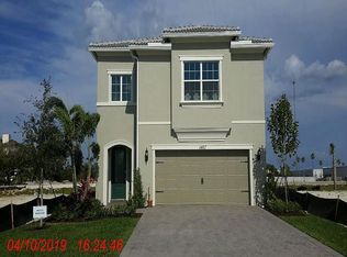 1467 Pongam Ter, Hollywood, FL 33021