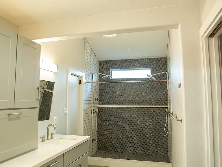 1039 Hillstar St — Photo 16
