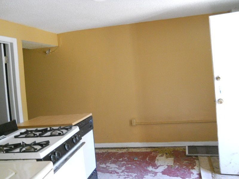 2nd image of 4904 NE 44th Ter APT C