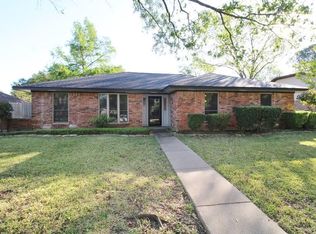 1008 Ross St, Terrell, TX 75160