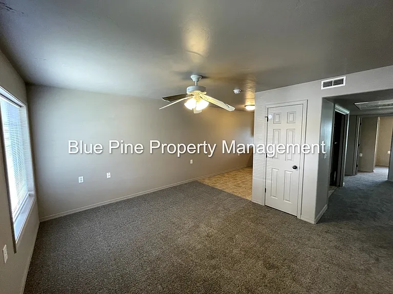 2866 Hunters Loop #503 — Photo 2