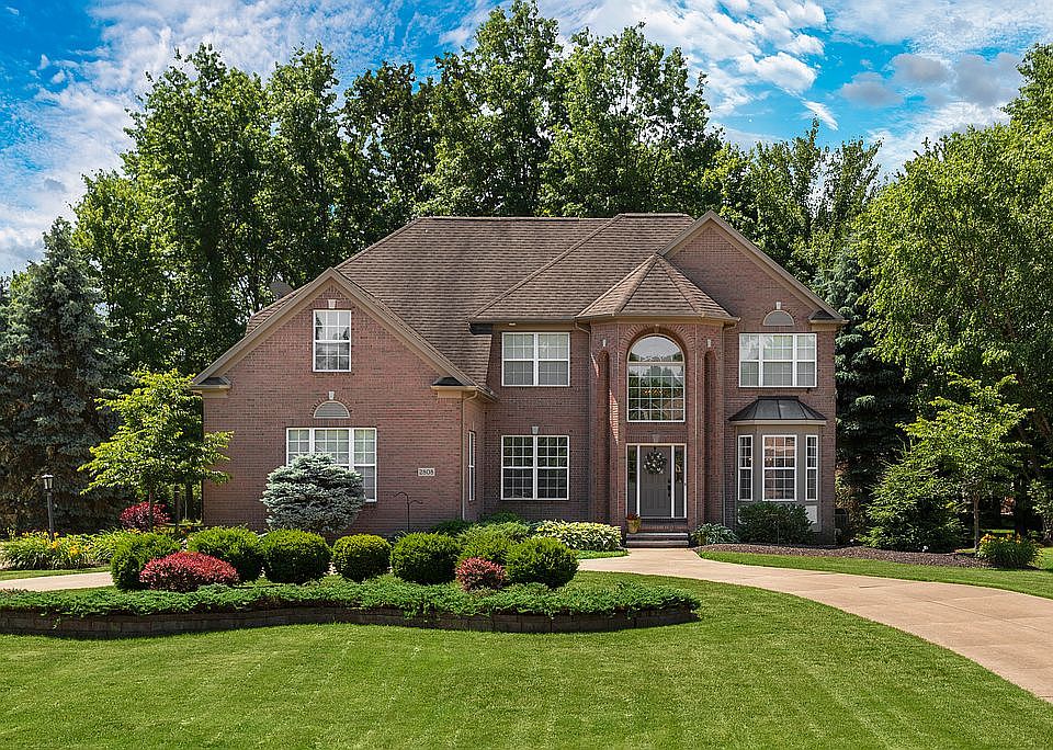 1st image of 2808 Veron Ln