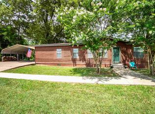 6255 Nightingale Rd, Gilmer, TX 75645
