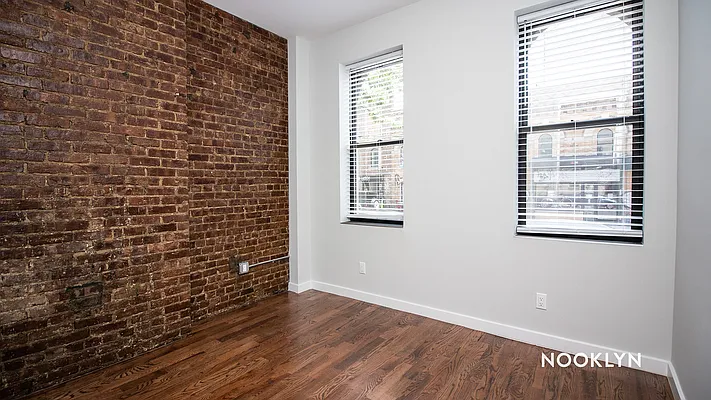 Rented by Nooklyn NYC LLC | media 4