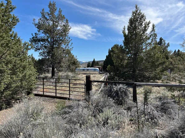 690-290 Cove Dr, Susanville, CA 96130