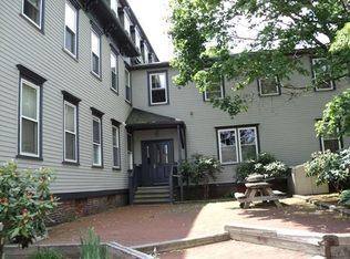 12 Walnut St APT 1, Natick, MA 01760